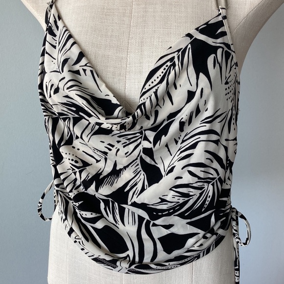 Forever 21 summer top duo - Picture 4 of 11